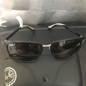 ray ban 4303